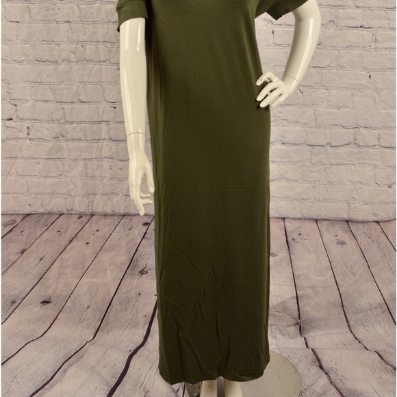 BN Zenana Premium V Neck Short Sleeve Maxi Dress Size Various - Picture 11 of 12